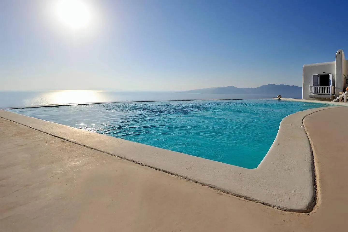 Aquata Boutique Suite With Pool Mykonos Town بيت للعطل